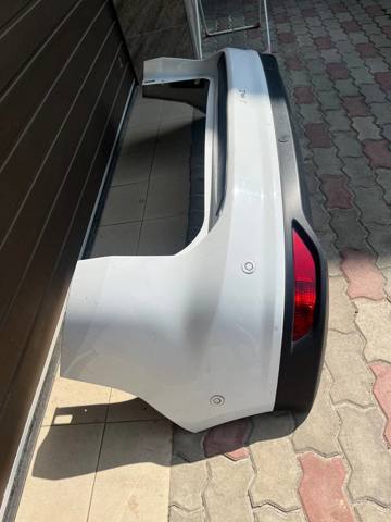 Задний бампер 1698586 FORD