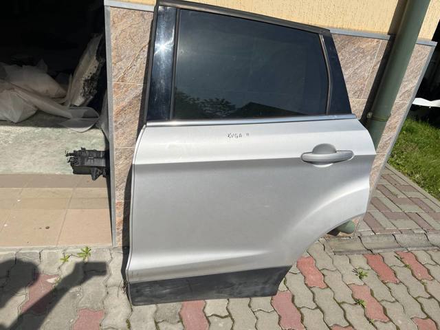 Дверь задняя, левая 2413516 FORD