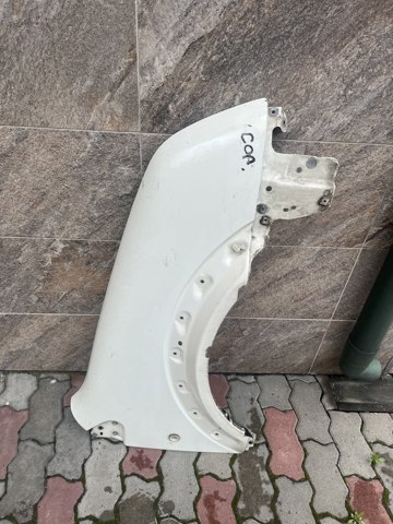Переднее правое крыло 5131151 FORD