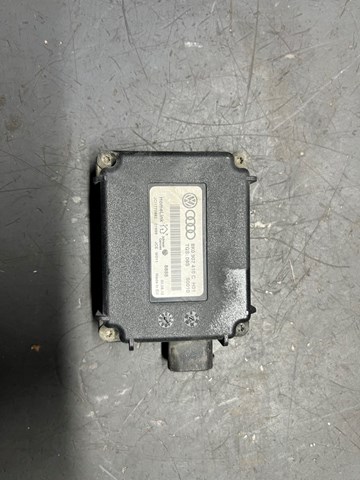 VAG 8K0907410C Блок управления системой открывания ворот гаража в наличии Хмельницкий
