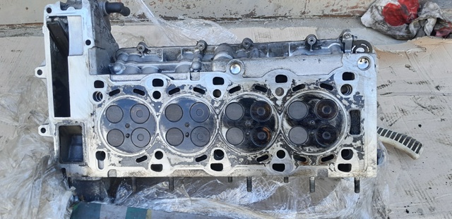 Головка блока цилиндров (ГБЦ) R9128018 GM