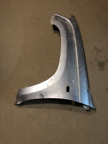 Переднее левое крыло 5380235570 TOYOTA