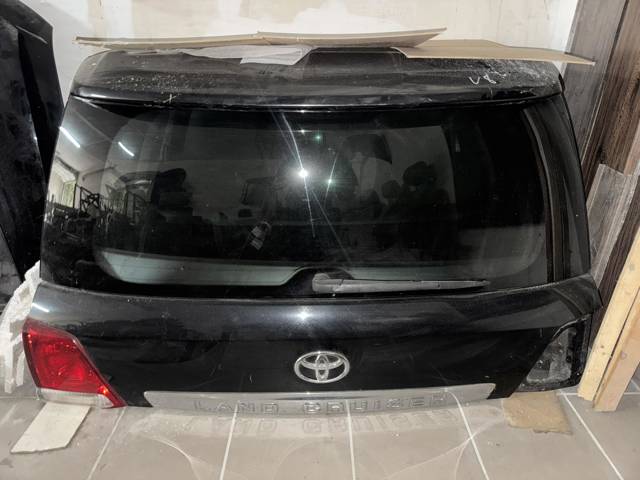 Задняя ляда 6700560D50 TOYOTA