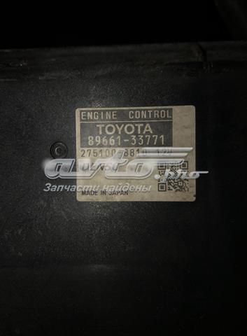 Компьютер двигателя 8966133771 TOYOTA