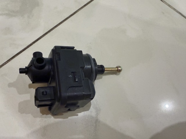 Двигатель корректора фар Mitsubishi Galant VIII