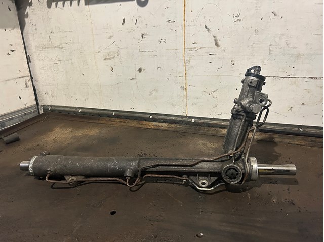 Рейка рулевая 32106771418 BMW