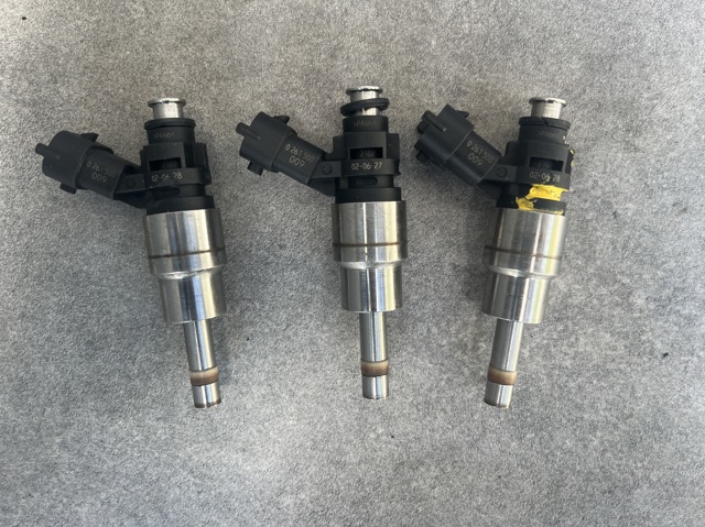 BOSCH 0261500009 Форсунка впрыска топлива в наличии Кривой Рог