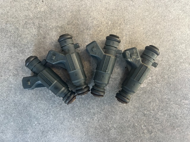 0280155965 BOSCH Топливные форсунки купить в Полтава
