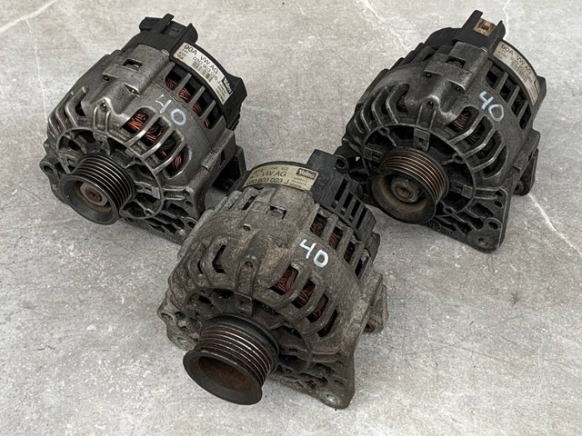 VAG 03D903025E Генератор в наличии Чернигов