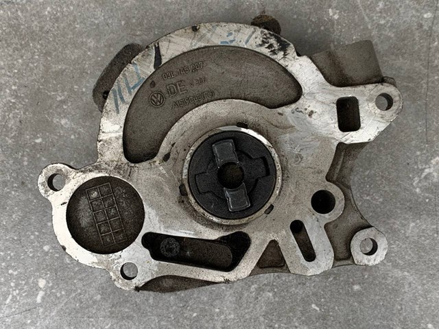 03L145207 VAG Вакуумный насос купить в Ирпень