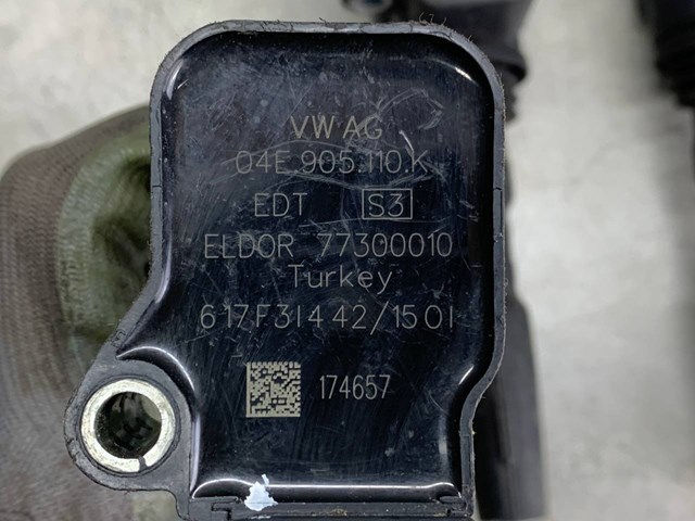 Катушка зажигания 04E905110K VAG