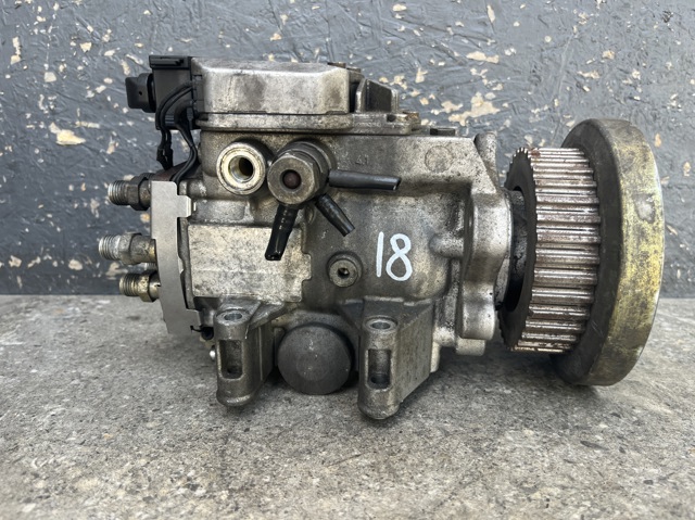 VAG 059130106DX ТНВД в наличии Львов