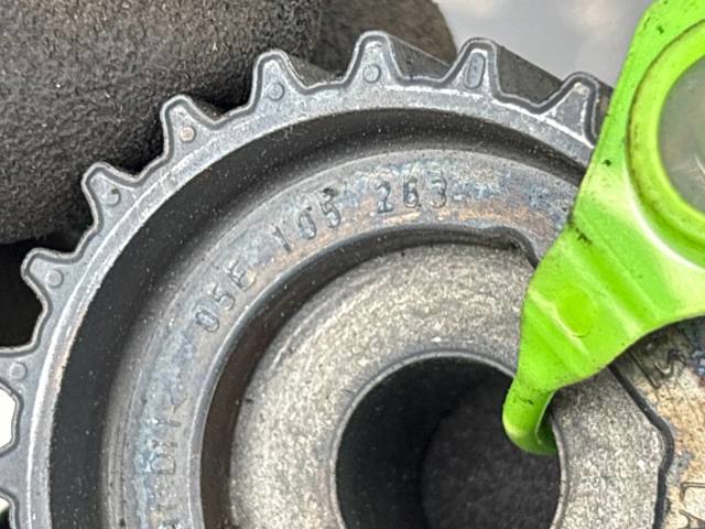 05E105263 VAG Шестерня распредвала купить в Николаев