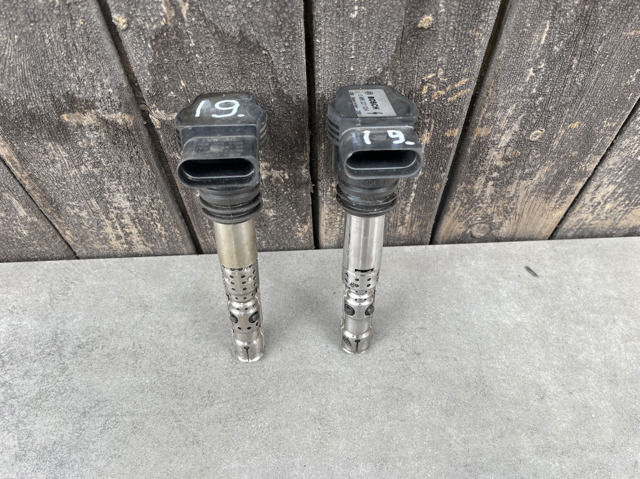 VAG 06A905115D Катушка зажигания в наличии Украина