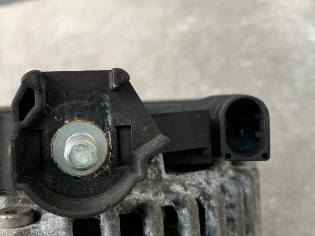 BMW 12317550469 Генератор в наличии Чернигов