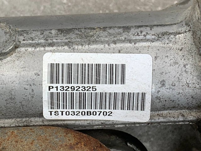 Реечный рулевой механизм 13292325 GM