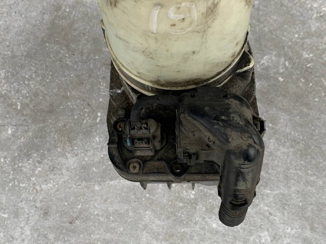 Насос рулевого механизма 13292554 OPEL