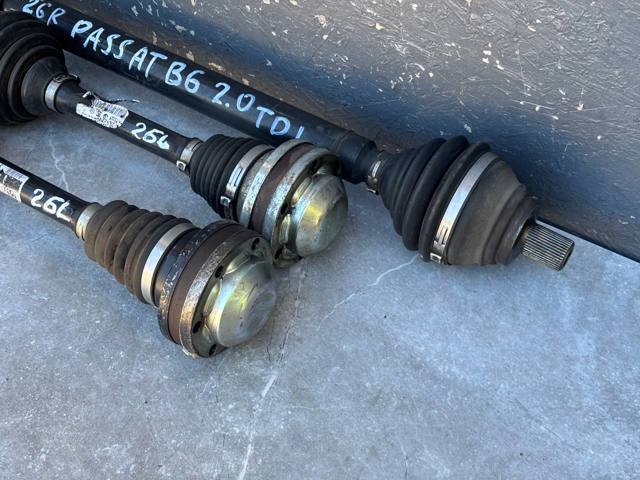 VAG 1K0407271BJ Левая полуось в наличии Каменское