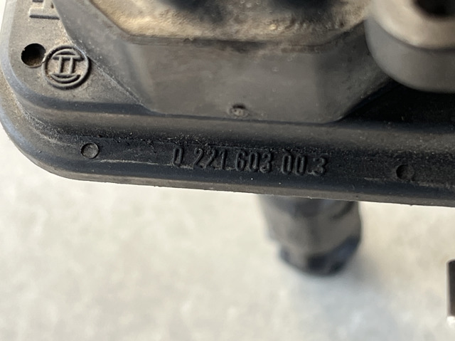 VAG 221603003 Катушка зажигания в наличии Хмельницкий