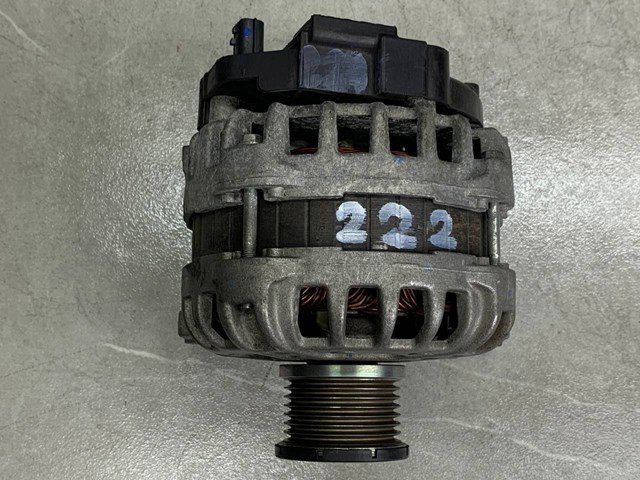231008593R RENAULT Генератор купить в Запорожье