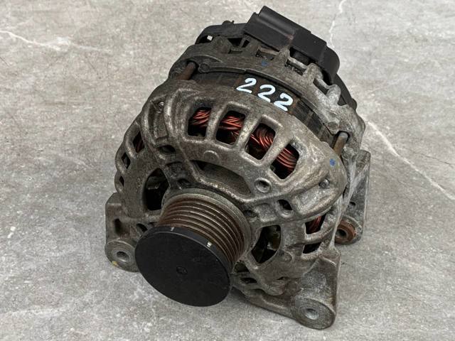 231008593R RENAULT Генератор купить в Ирпень