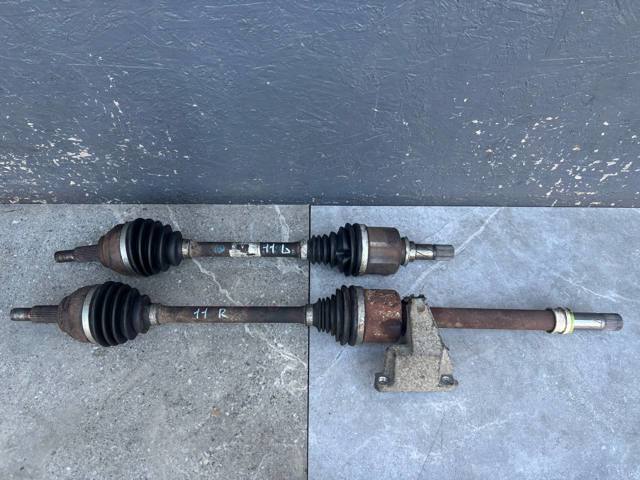 Вал привода, передний левый Рено Трафик III