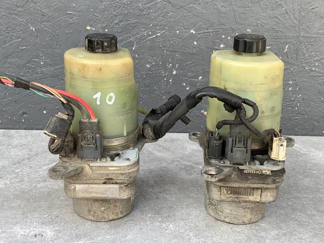 FORD 4M513K514DA Насос гидроусилителя руля (ГУР) в наличии Ровно