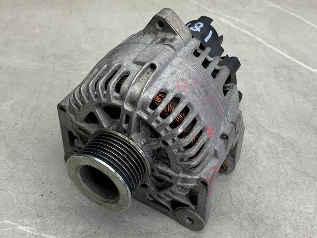 8200718724 RENAULT Генератор купить в Харьков