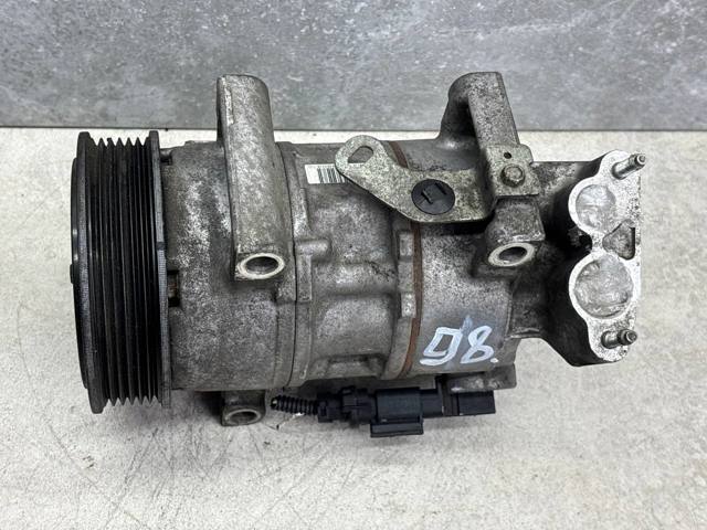 Компрессор климатической установки 9672247080 PEUGEOT