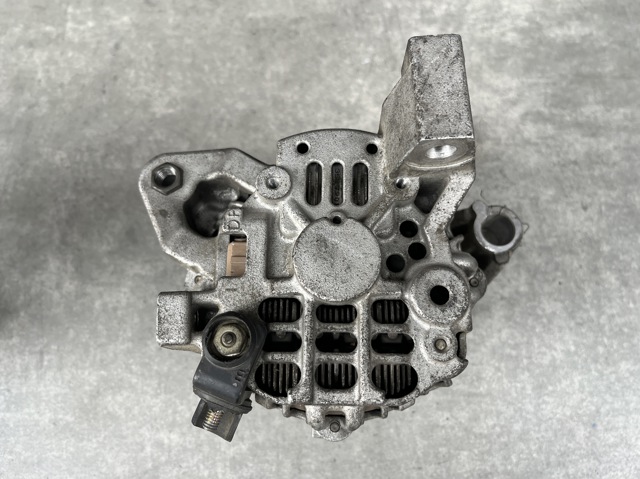 96MF10300DC FORD Генератор купить в Запорожье