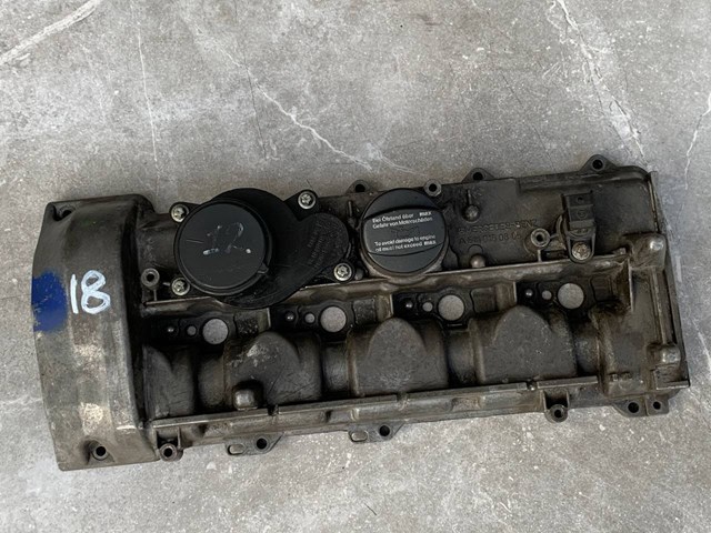 MERCEDES A6110160805 Крышка клапанная в наличии Ужгород