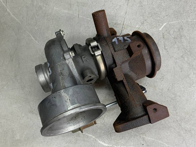 A6400901380 MERCEDES Турбина купить в Украина
