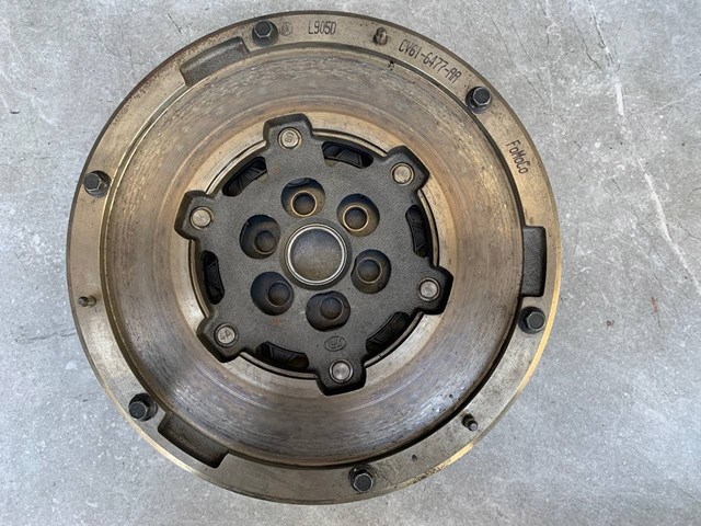 CV616477AA FORD Маховик двигателя купить в Николаев