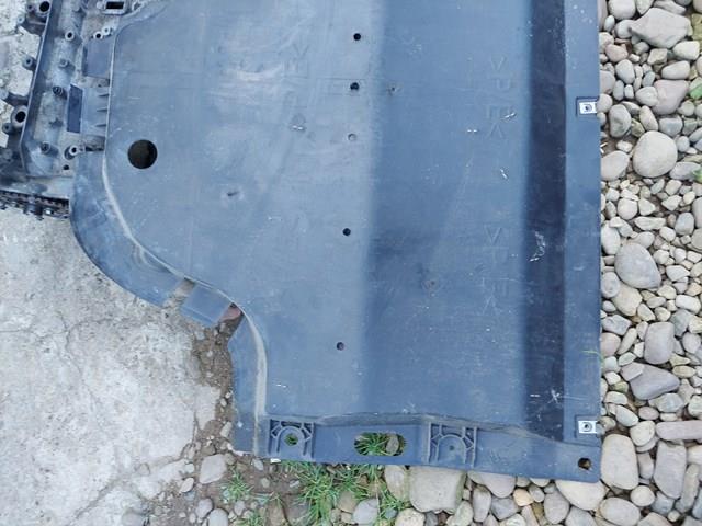 RENAULT 758905960R Защита двигателя в наличии Харьков