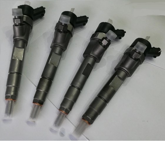 Форсунки 0445110062 PEUGEOT