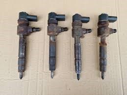Топливные форсунки 0445110081 BOSCH