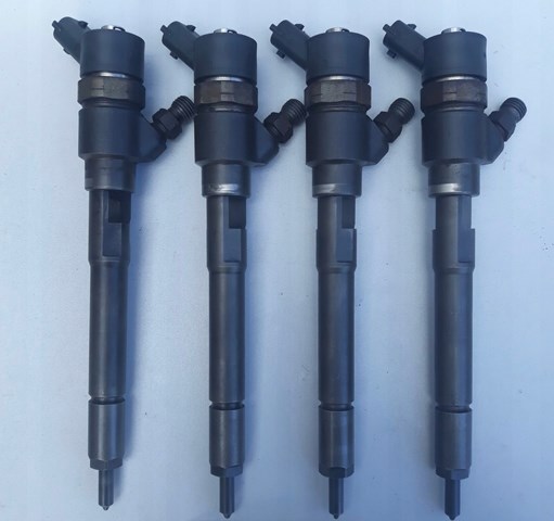 Форсунка инжектора 0445110270 BOSCH