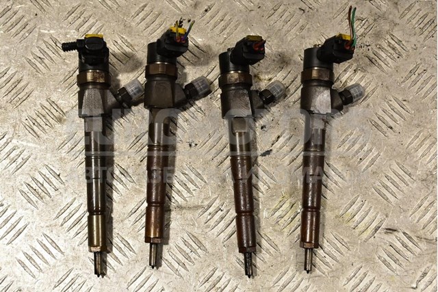 Форсунка инжектора 0445110327 BOSCH
