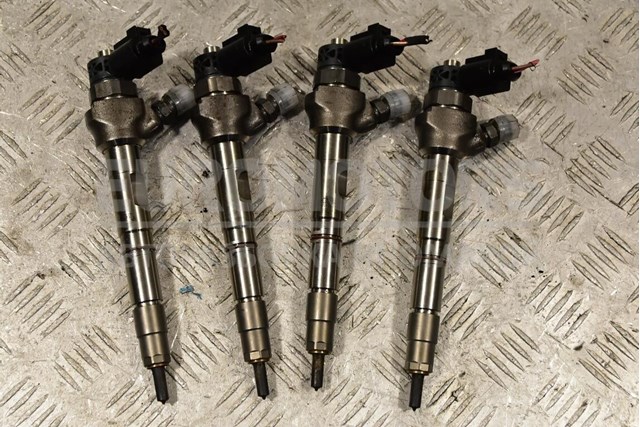 Форсунка инжектора 0445110469 BOSCH