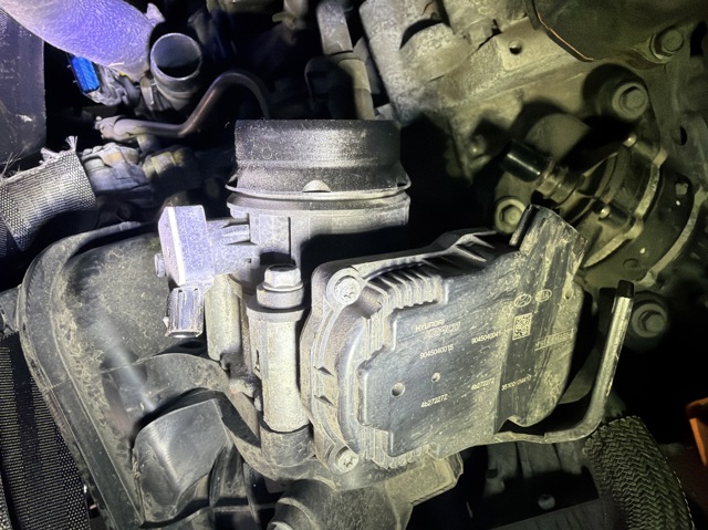 Блок дроссельной заслонки 351002M417 HYUNDAI