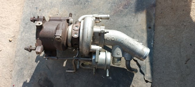 Турбонаддув 144111KC1C NISSAN