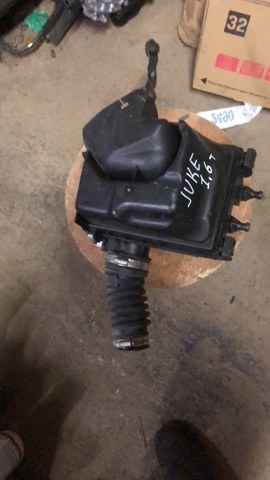 Корпус воздушного фильтра 165001KC0C NISSAN