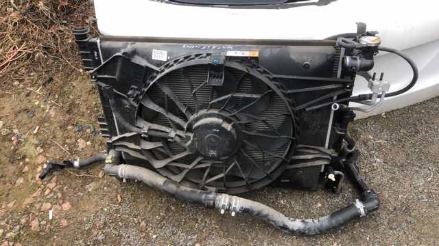 Диффузор радиатора охлаждения в сборе с крыльчаткой 25380E6000 HYUNDAI