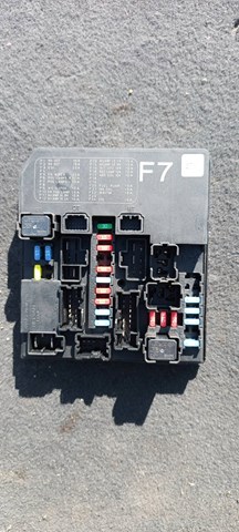NISSAN 284B71TW1G Блок предохранителей в наличии Львов