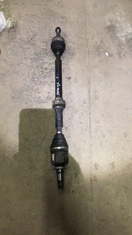 Привод правый 4341047030 TOYOTA