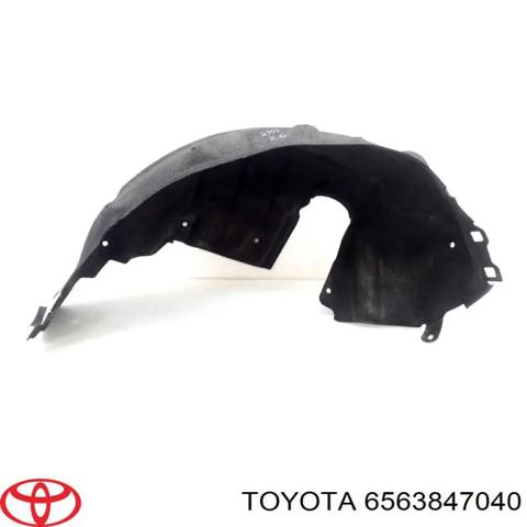Подкрылок заднего крыла, левый 6563847040 TOYOTA