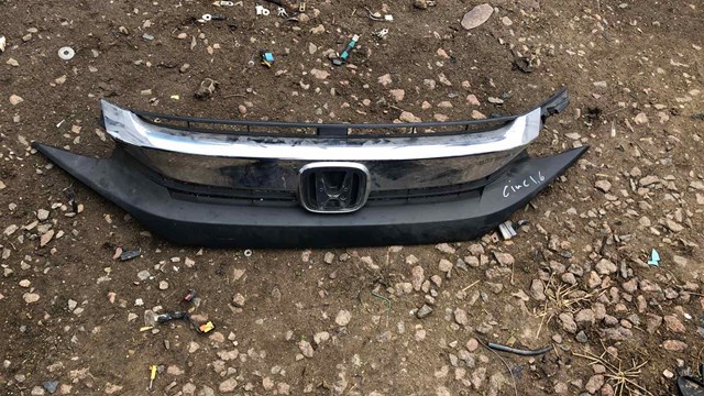 71121TBAA01 HONDA Решетка радиатора купить в Черкассы