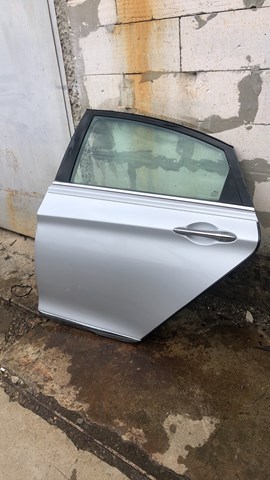 Дверь пассажирская задняя левая 770034R000 HYUNDAI
