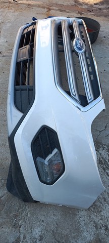 Передний бампер Ford Escape 2