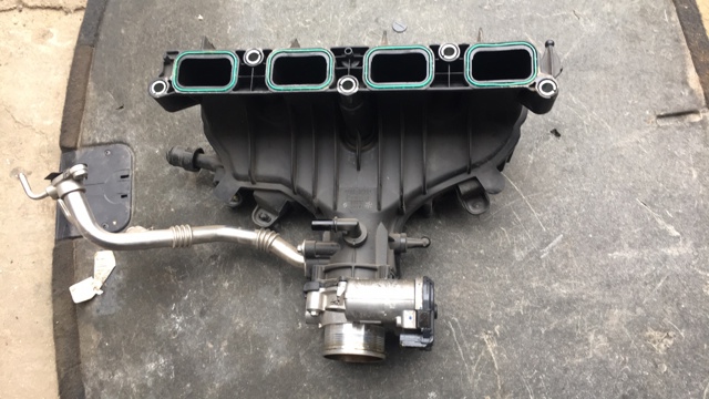 Впускной коллектор K2GE9424BB FORD